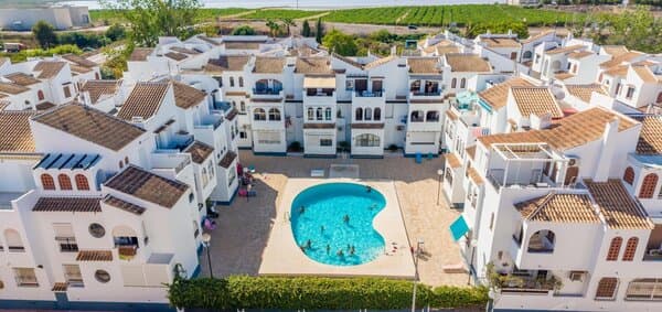 Apartamento de 1 Dormitorios en El Acequión - Los Náufragos, Torrevieja