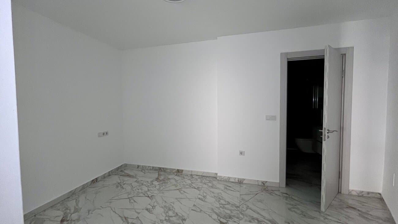 1-Bedroom Apartment in Centro, Torrevieja - 9