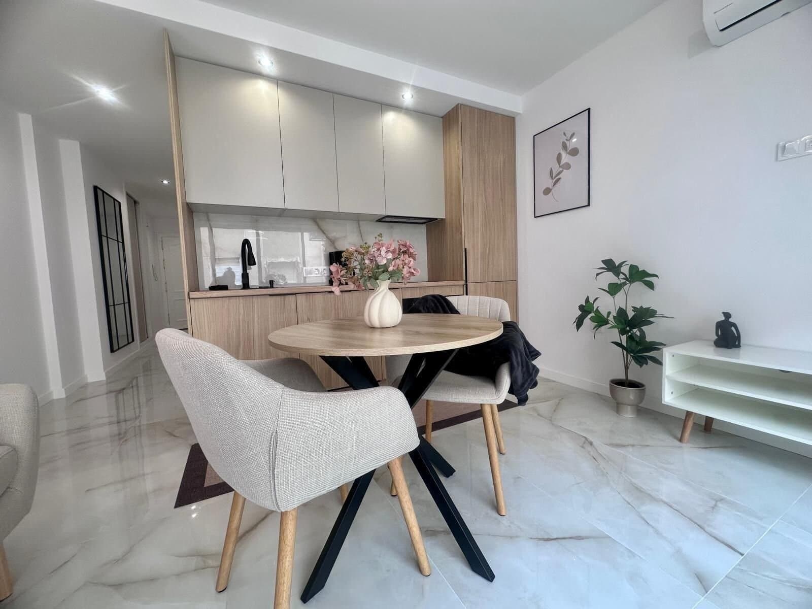 1-Bedroom Apartment in Estacion de Autobuses, Torrevieja - 19