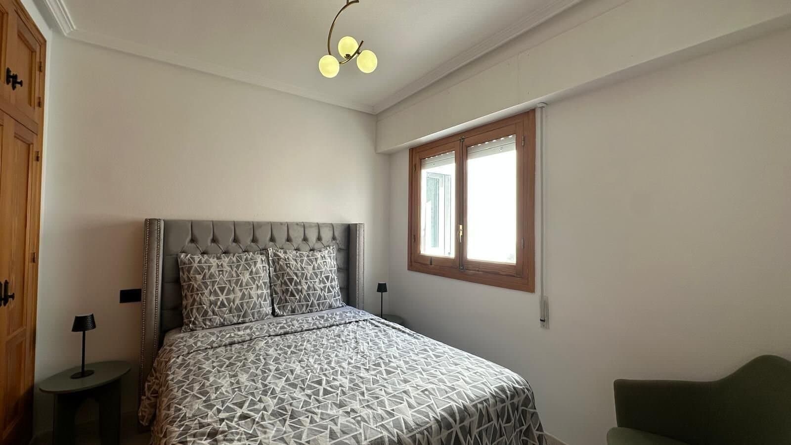 Apartamento de 2 Dormitorios en, Torrevieja - 14
