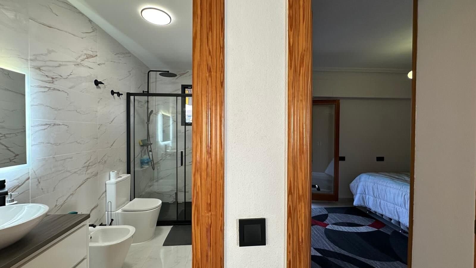 Apartamento de 2 Dormitorios en, Torrevieja - 17