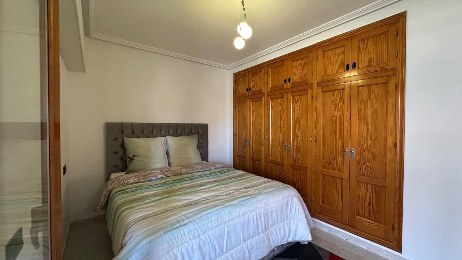 Apartamento de 2 Dormitorios en, Torrevieja - 25