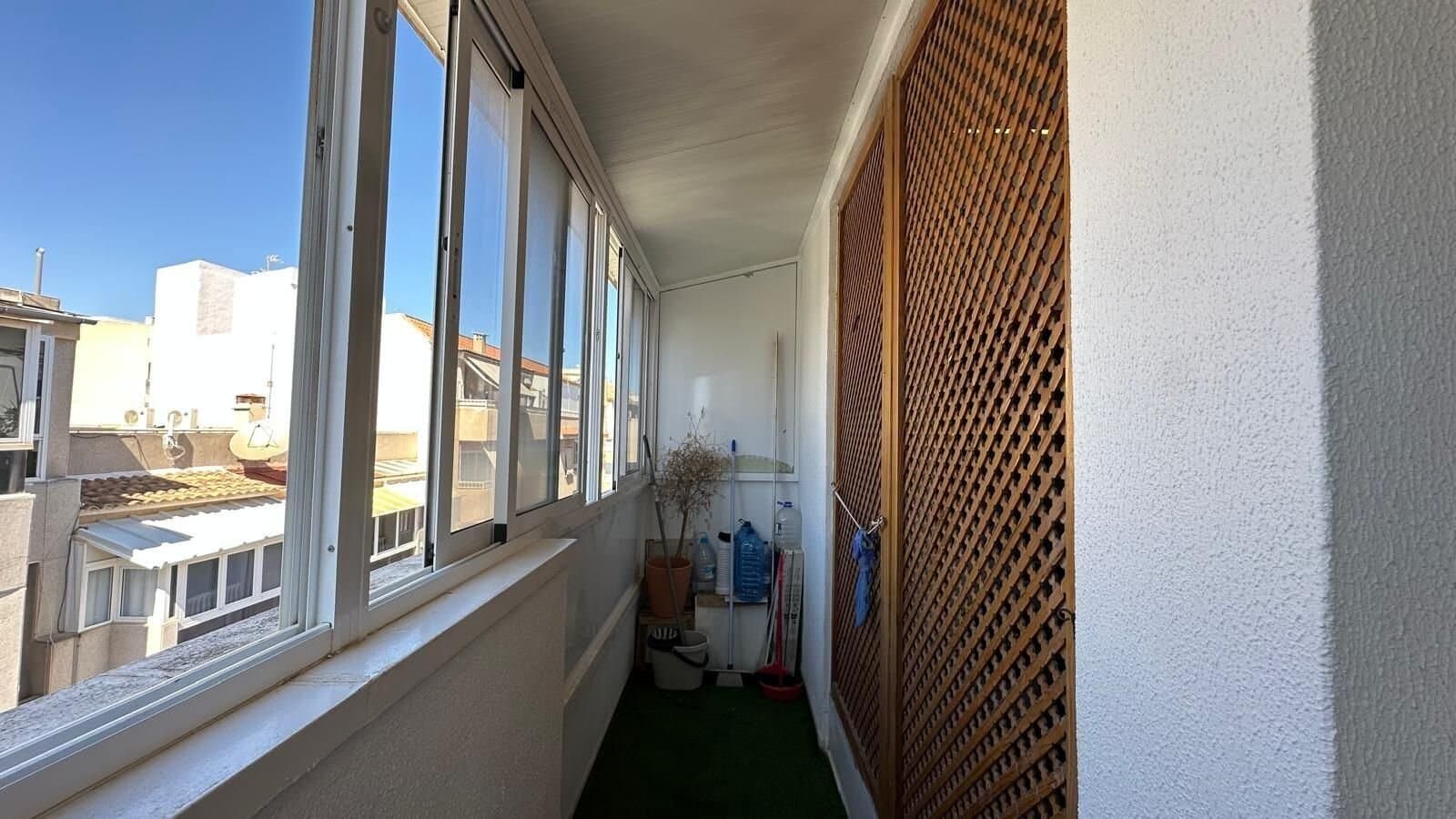 Apartamento de 2 Dormitorios en, Torrevieja - 31