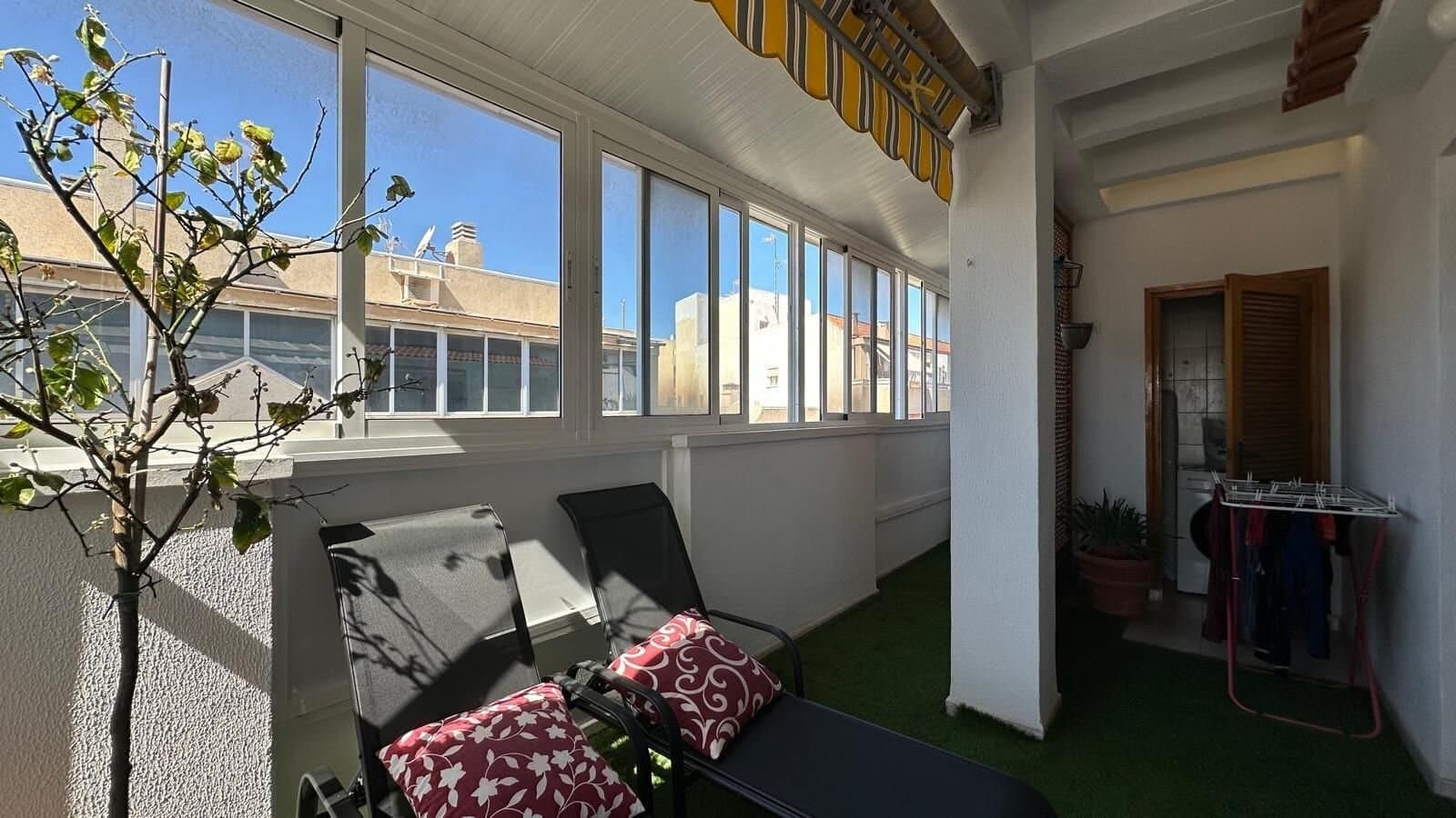 Apartamento de 2 Dormitorios en, Torrevieja - 33