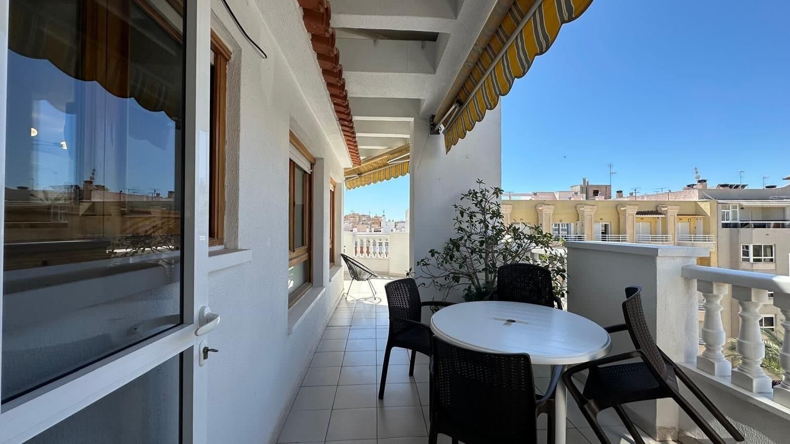 Apartamento de 2 Dormitorios en, Torrevieja - 34