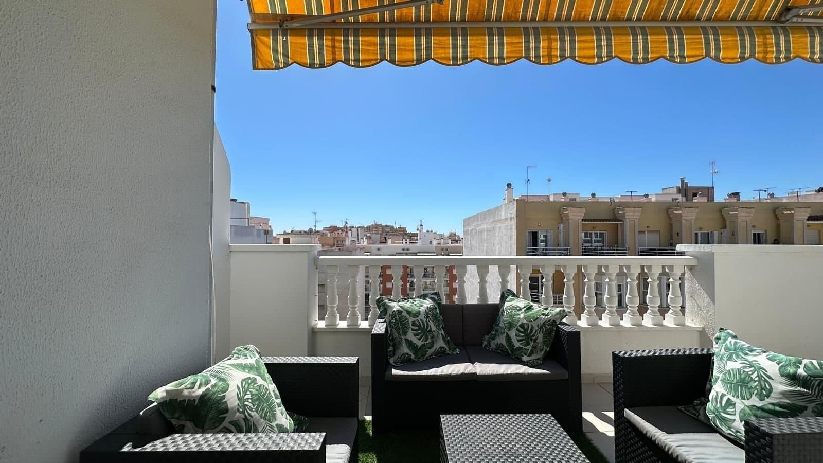 Apartamento de 2 Dormitorios en, Torrevieja - 38
