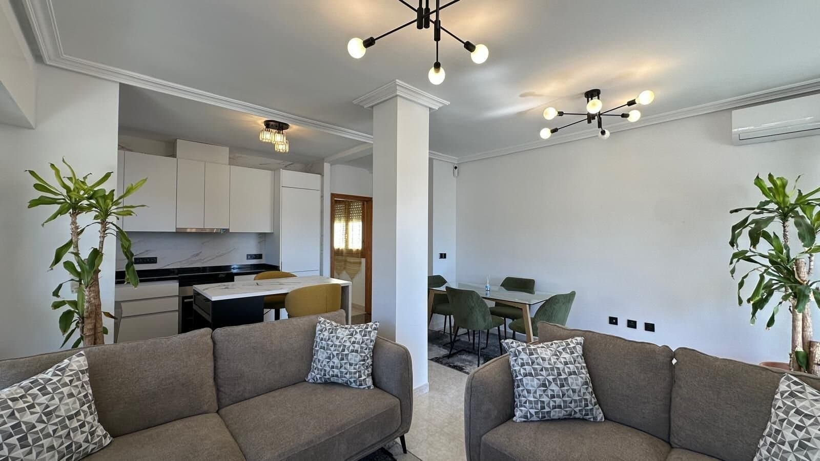 Apartamento de 2 Dormitorios en, Torrevieja - 4