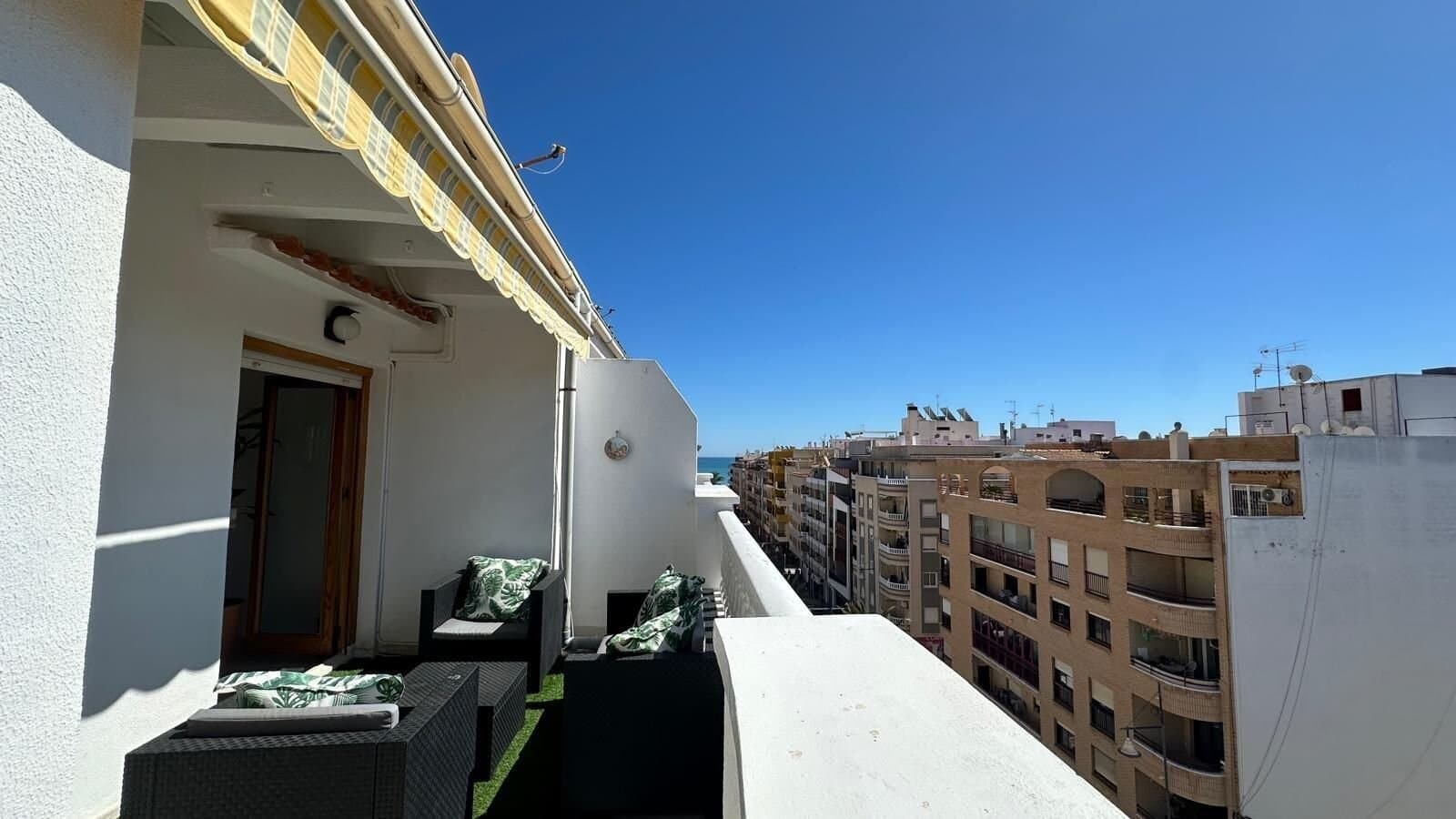 Apartamento de 2 Dormitorios en, Torrevieja - 40