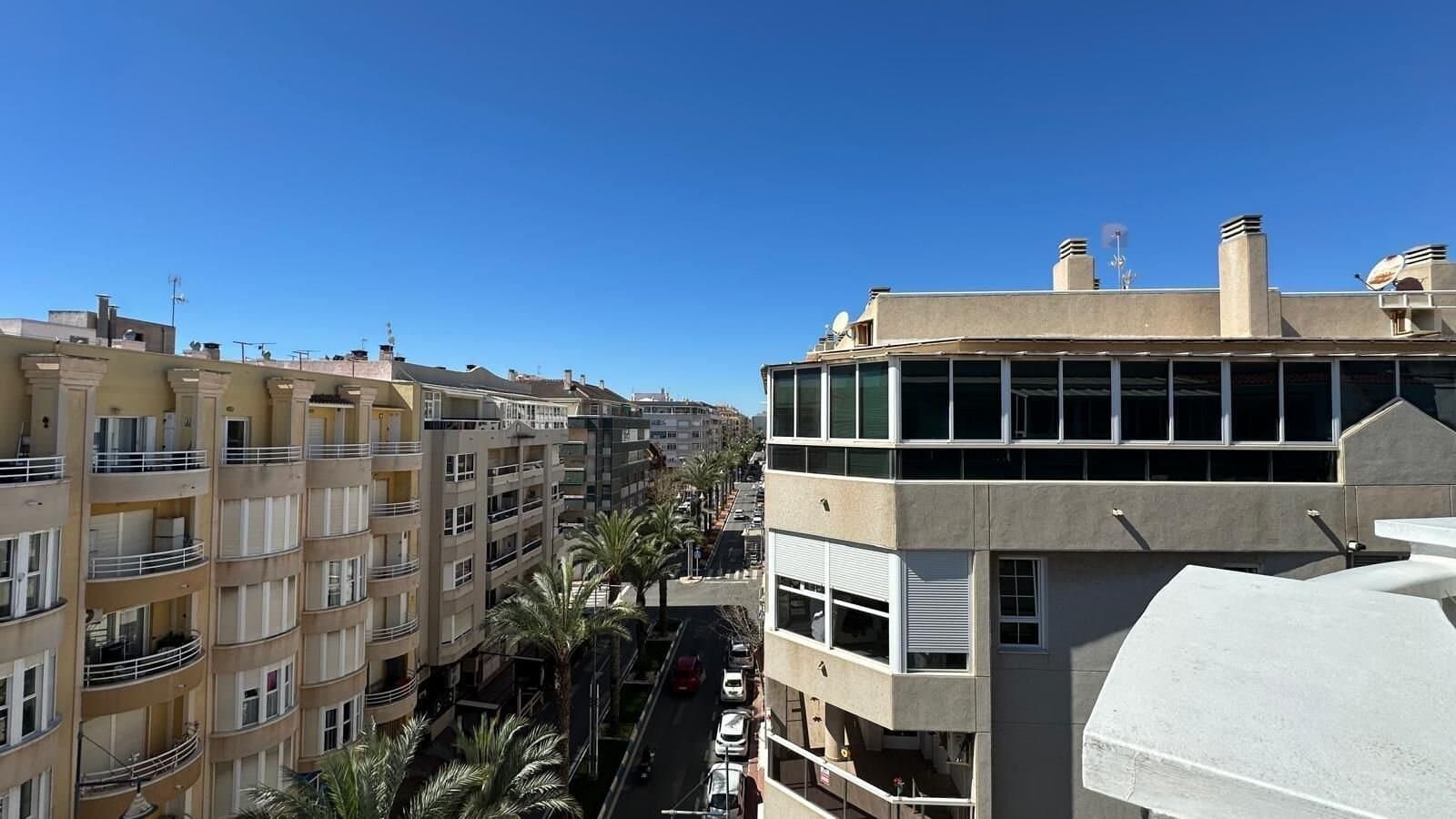 Apartamento de 2 Dormitorios en, Torrevieja - 42