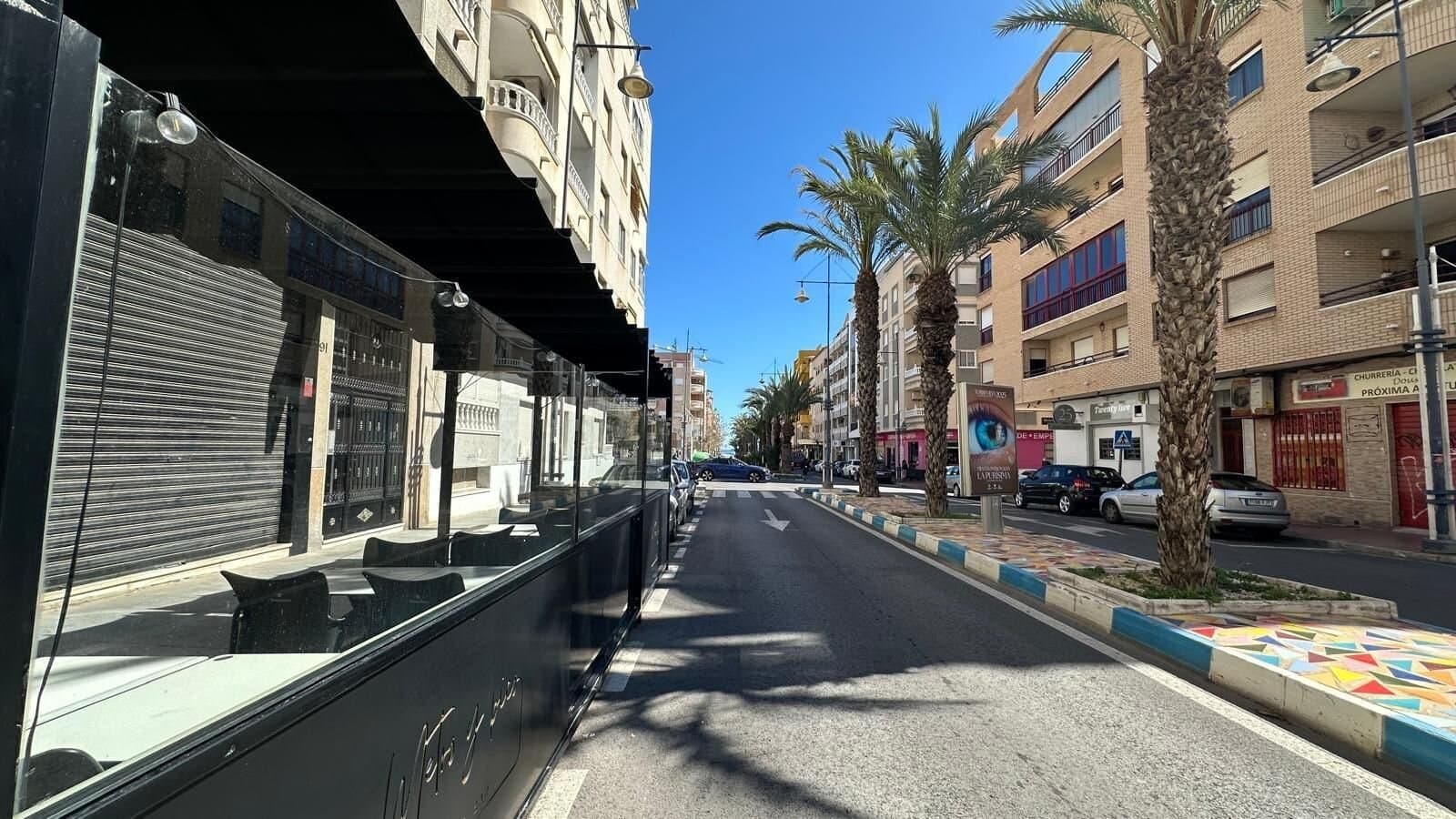 Apartamento de 2 Dormitorios en, Torrevieja - 47
