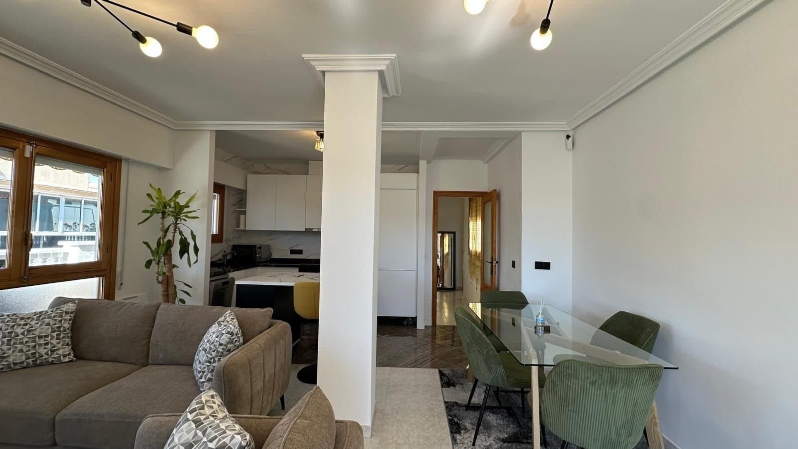 Apartamento de 2 Dormitorios en, Torrevieja - 5