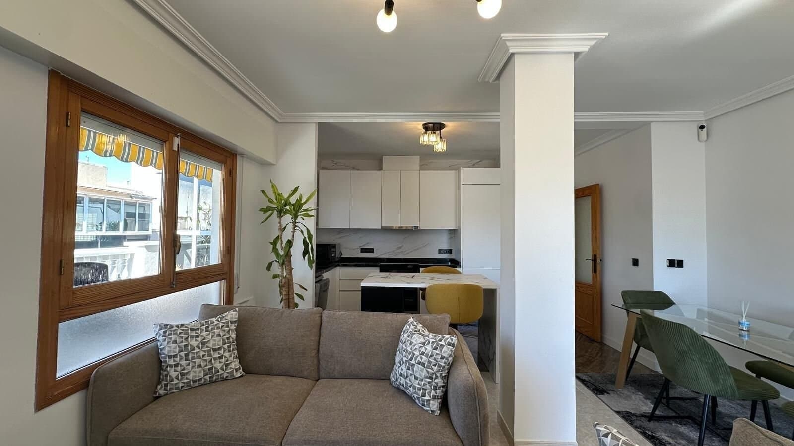 Apartamento de 2 Dormitorios en, Torrevieja - 7