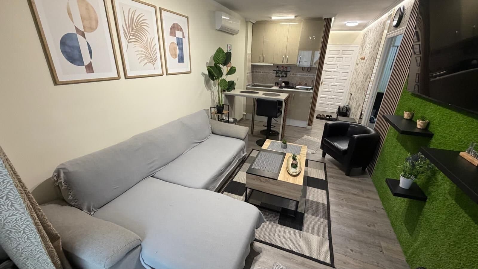 Apartamento de 1 Dormitorios en La Siesta - El Salado - Torreta, Torrevieja - 2