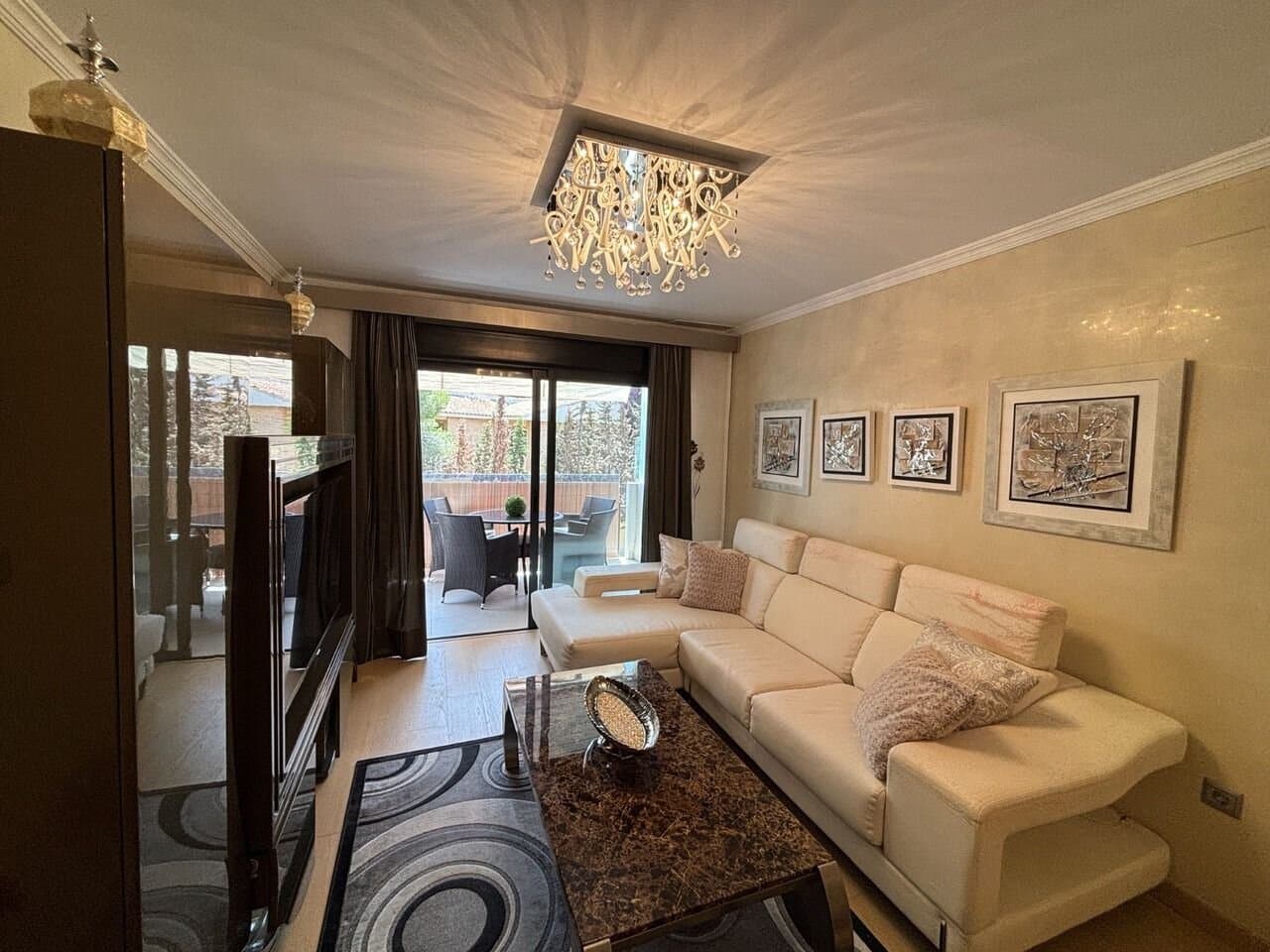Apartamento de 2 Dormitorios en Cabo Roig, Orihuela Costa - 23
