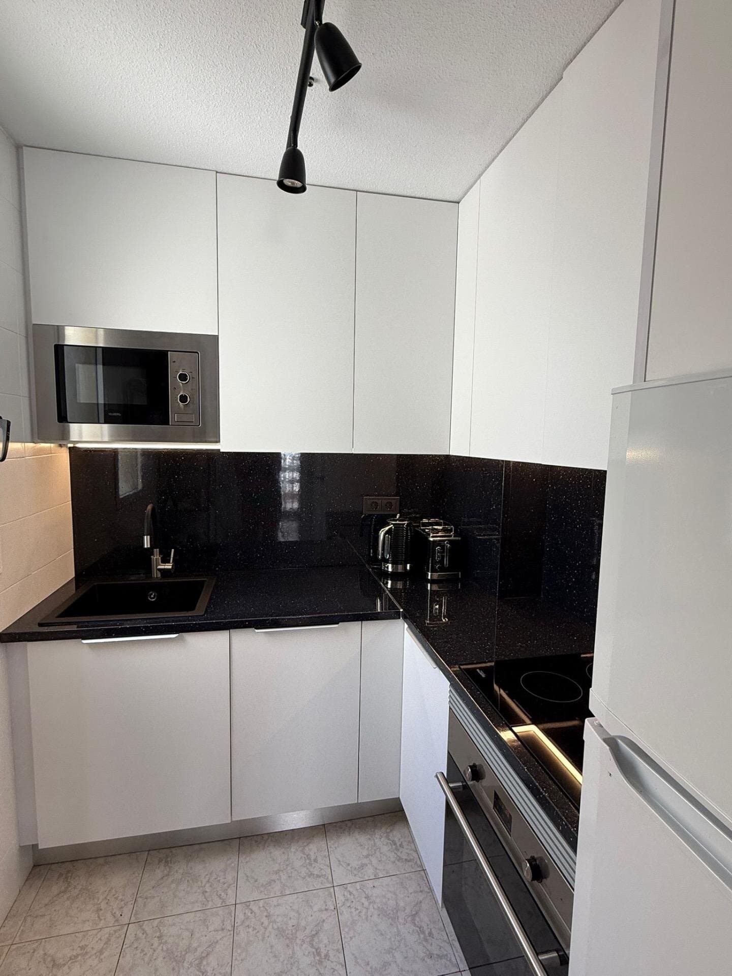 3-Bedroom Bungalow in Torre la Mata, Torrevieja - 12