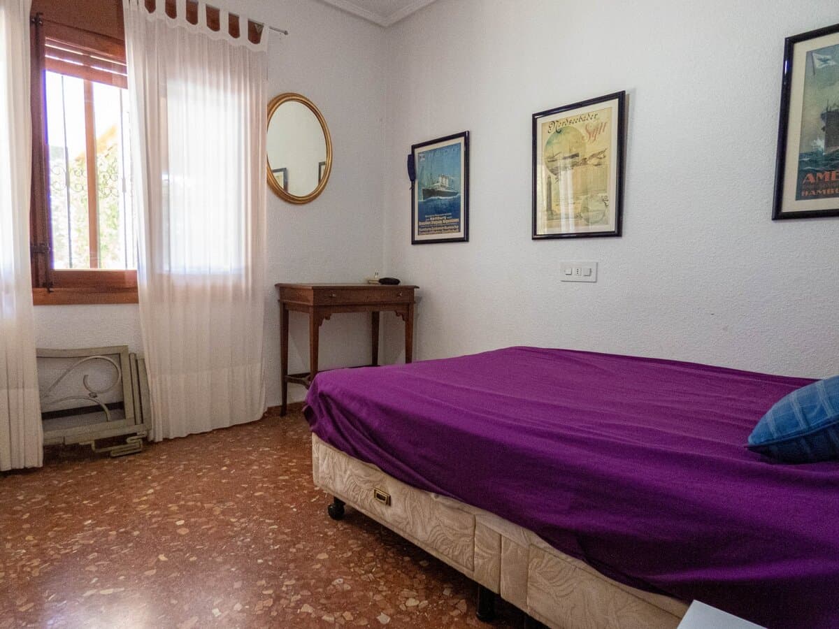 Villa de 6 Dormitorios en Aguamarina, Orihuela Costa - 17