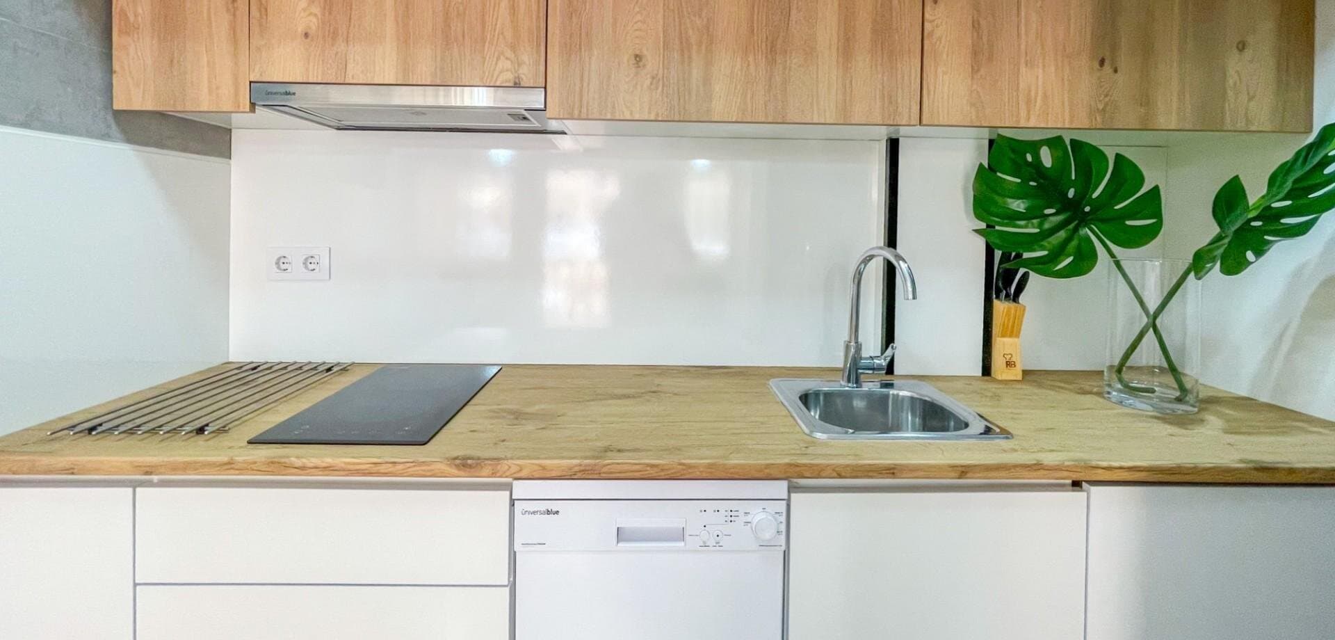 3-Bedroom House in La Zenia, Orihuela Costa - 11
