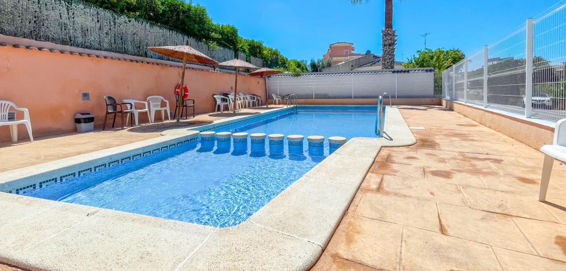 3-Bedroom House in La Zenia, Orihuela Costa - 2