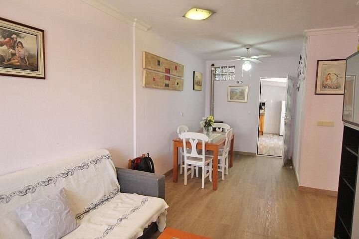 Bungalow de 2 Dormitorios en Urbanizaciones, Guardamar del Segura - 2