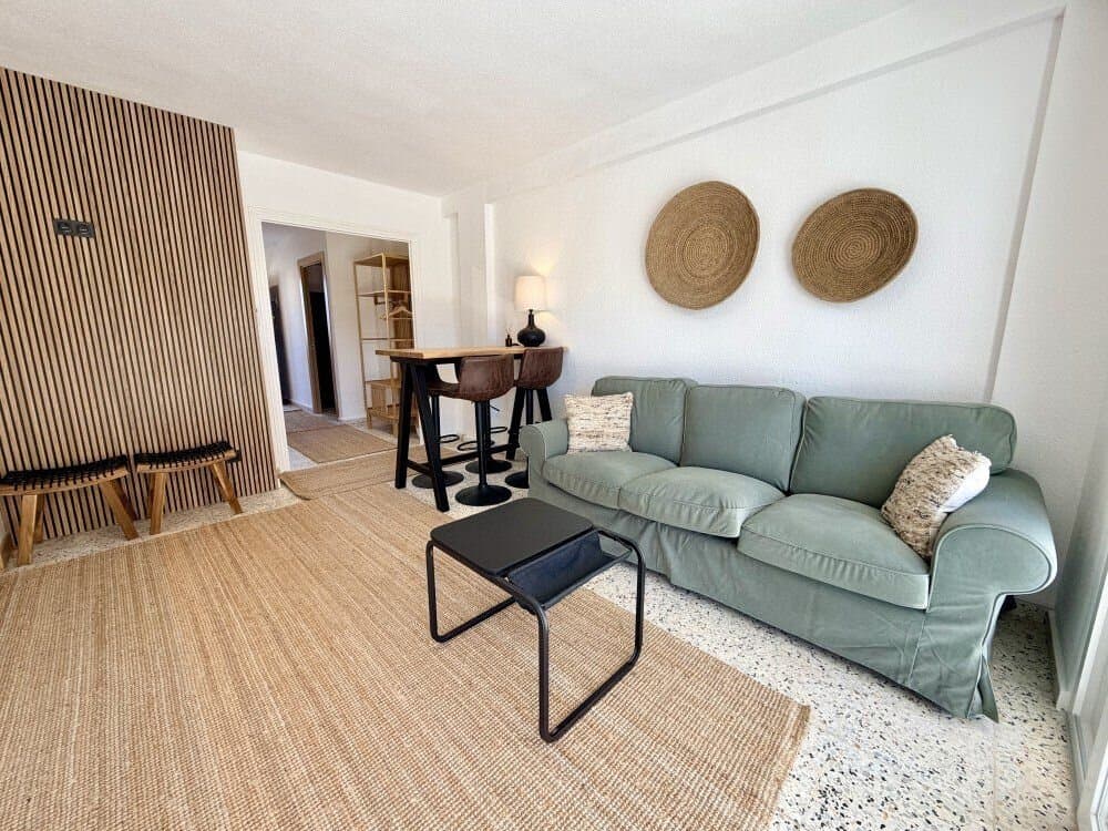 2-Bedroom Apartment in Urbanizaciones, Guardamar del Segura - 10