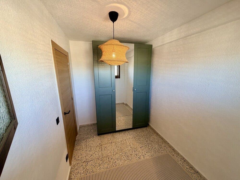 2-Bedroom Apartment in Urbanizaciones, Guardamar del Segura - 7