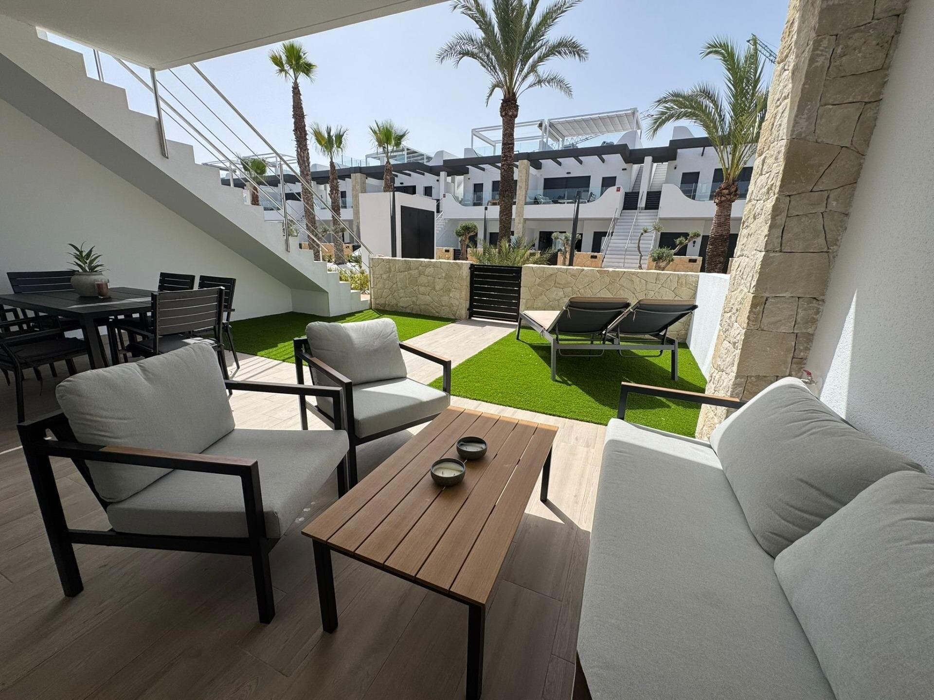 Apartamento de 3 Dormitorios en Rocio del Mar, Orihuela Costa - 13