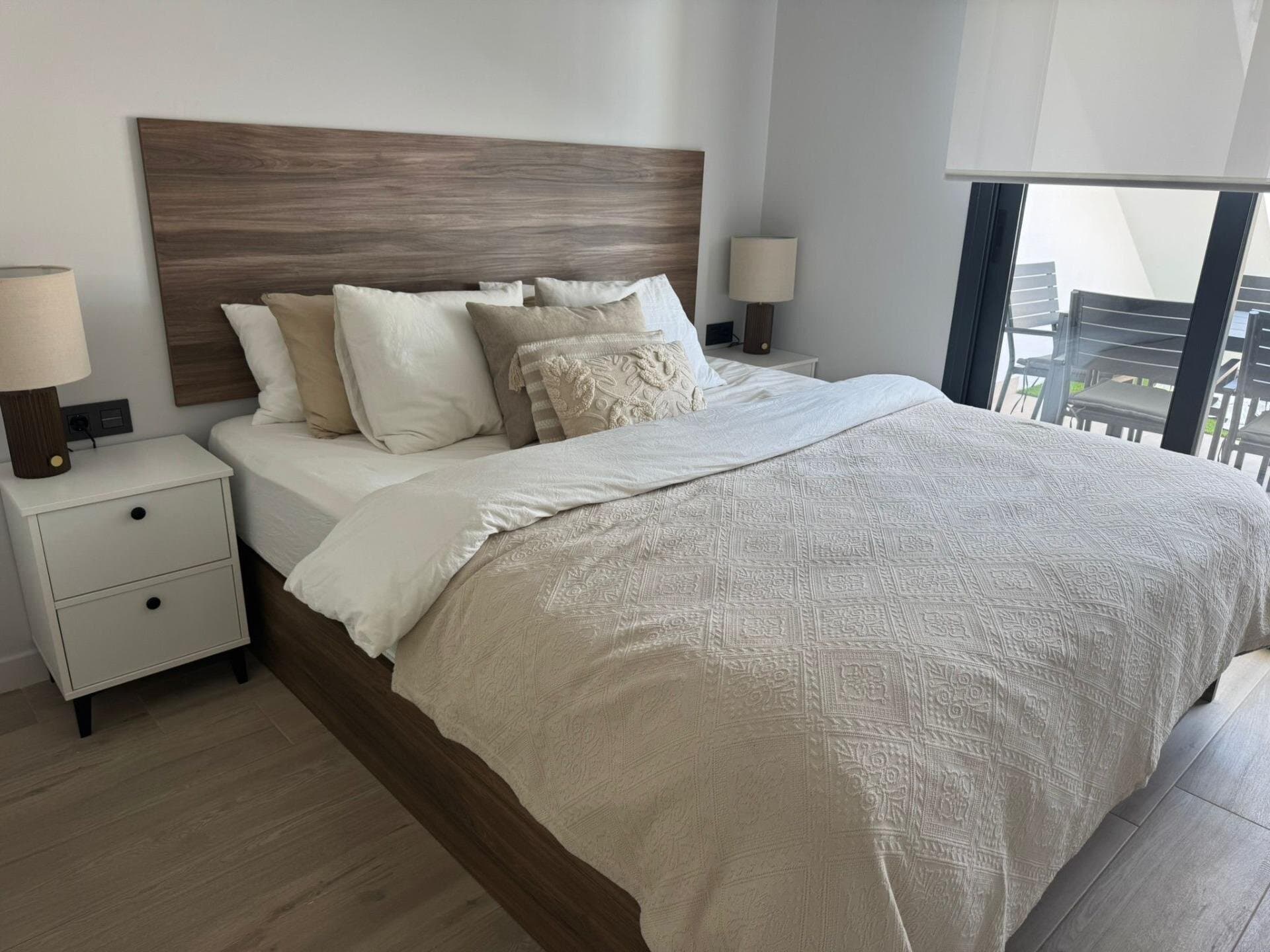 Apartamento de 3 Dormitorios en Rocio del Mar, Orihuela Costa - 24