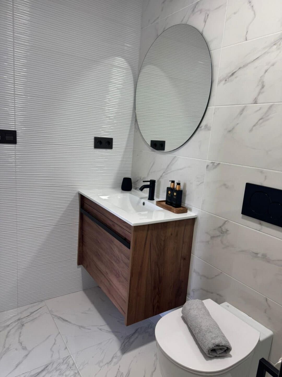 Apartamento de 3 Dormitorios en Rocio del Mar, Orihuela Costa - 43