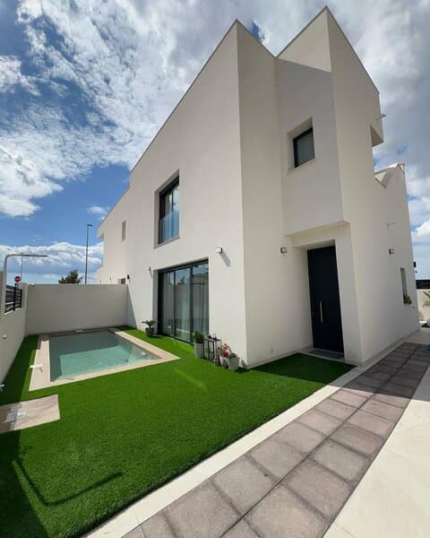 Villa de 2 Dormitorios en Pueblo 4, Benijofar