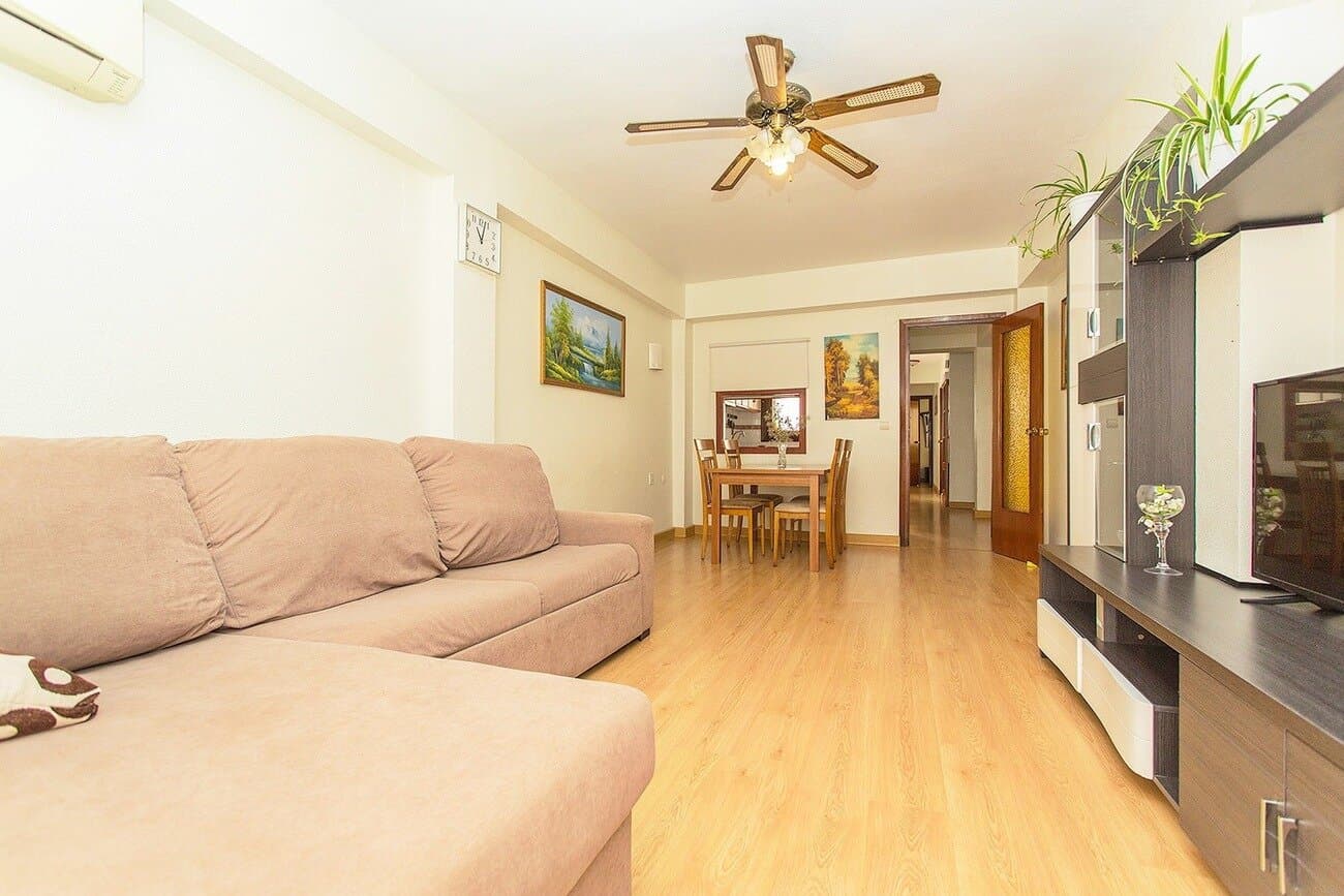 3-Bedroom Apartment in Centro, Torrevieja