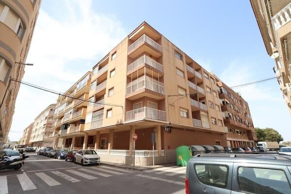 3-Bedroom Apartment in Acequion, Torrevieja
