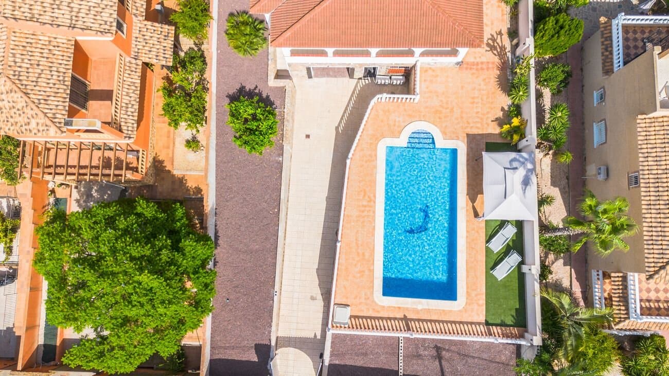 5-Bedroom Villa in La Siesta, Torrevieja - 32