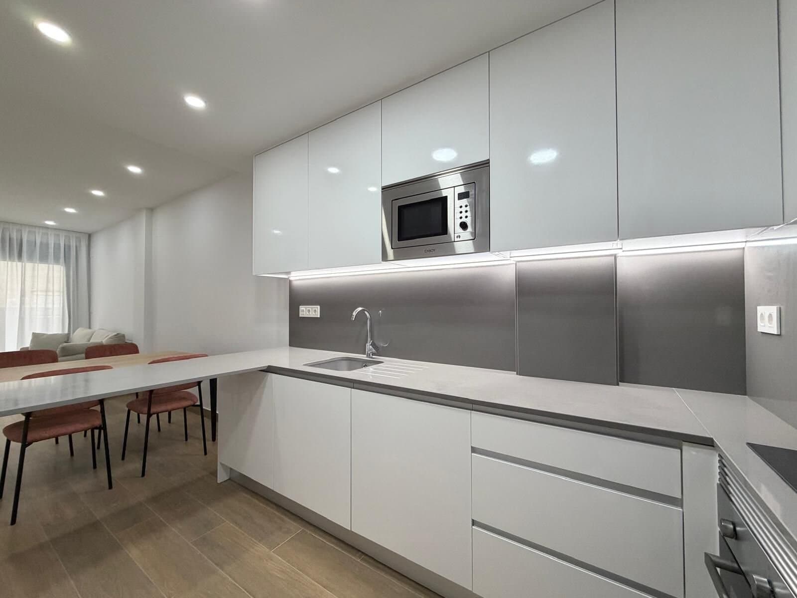 2-Bedroom Apartment in Estacion de Autobuses, Torrevieja - 39