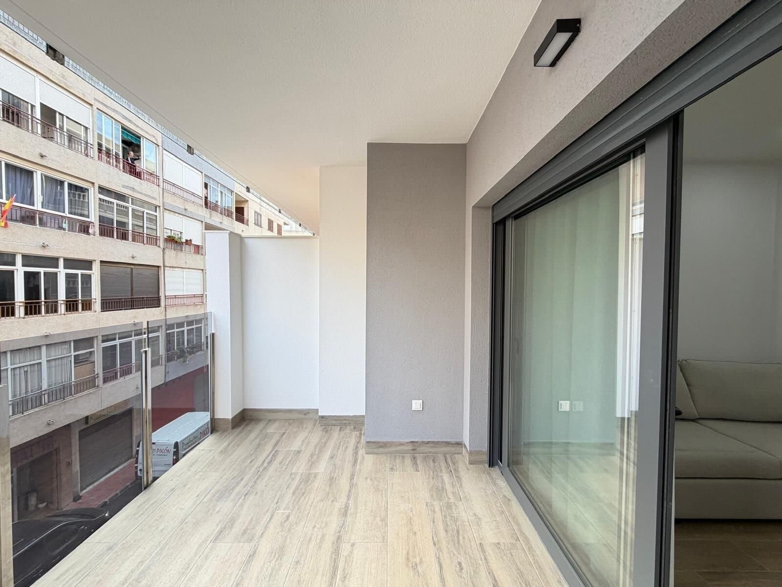 2-Bedroom Apartment in Estacion de Autobuses, Torrevieja - 49