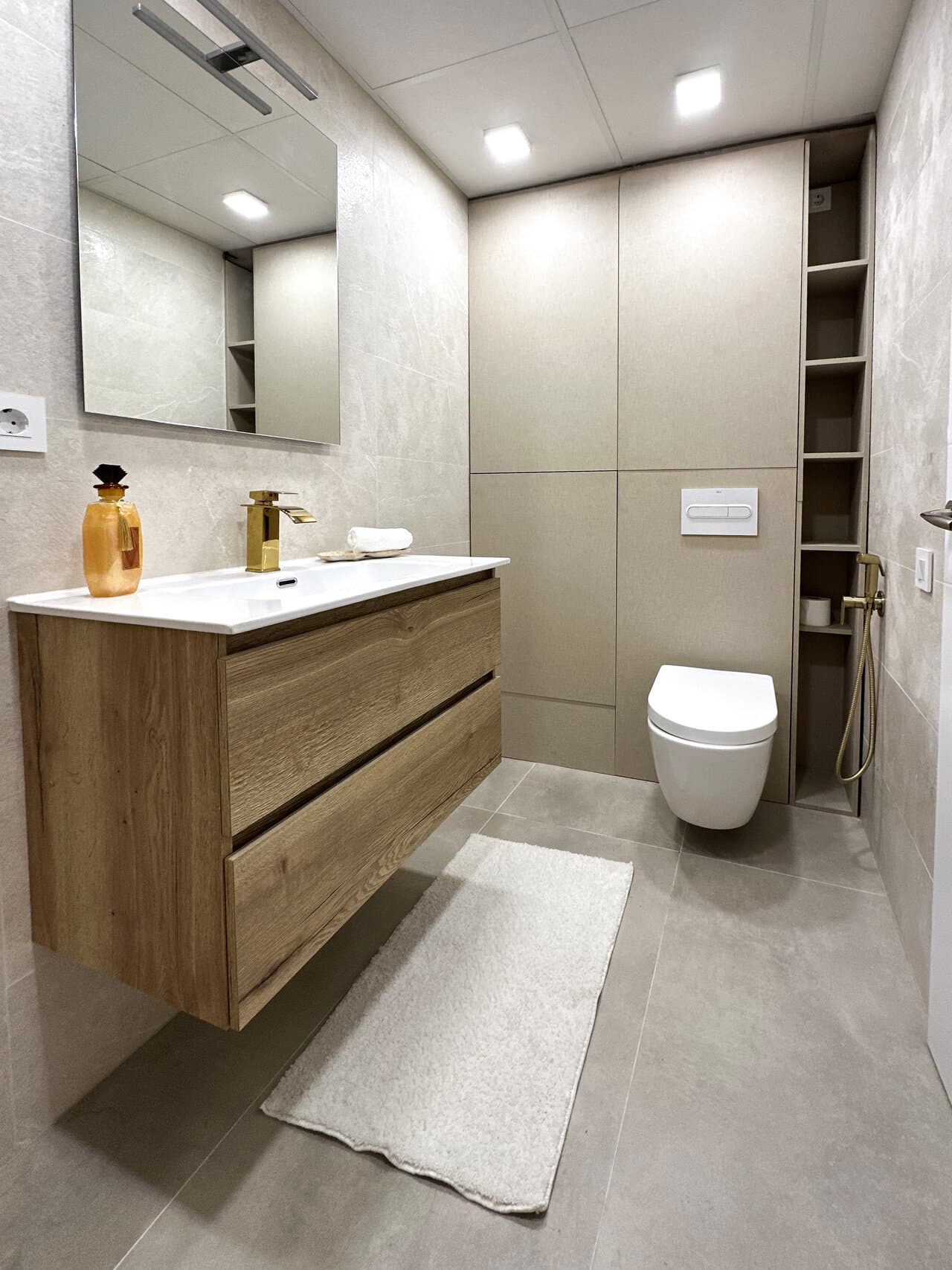 2-Bedroom Apartment in Centro, Torrevieja - 12