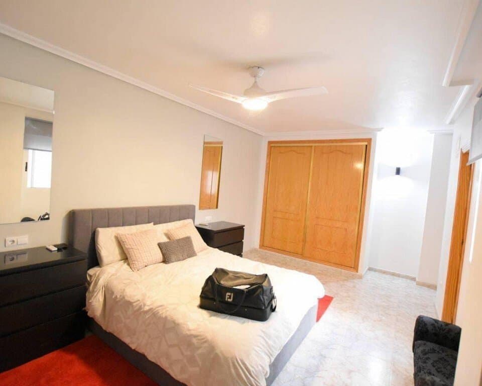 Apartamento de 2 Dormitorios en Los Montesinos - 10