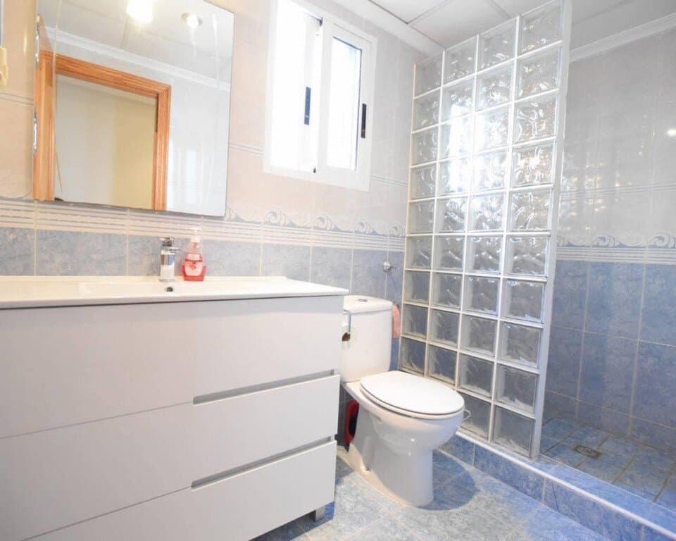 Apartamento de 2 Dormitorios en Los Montesinos - 5