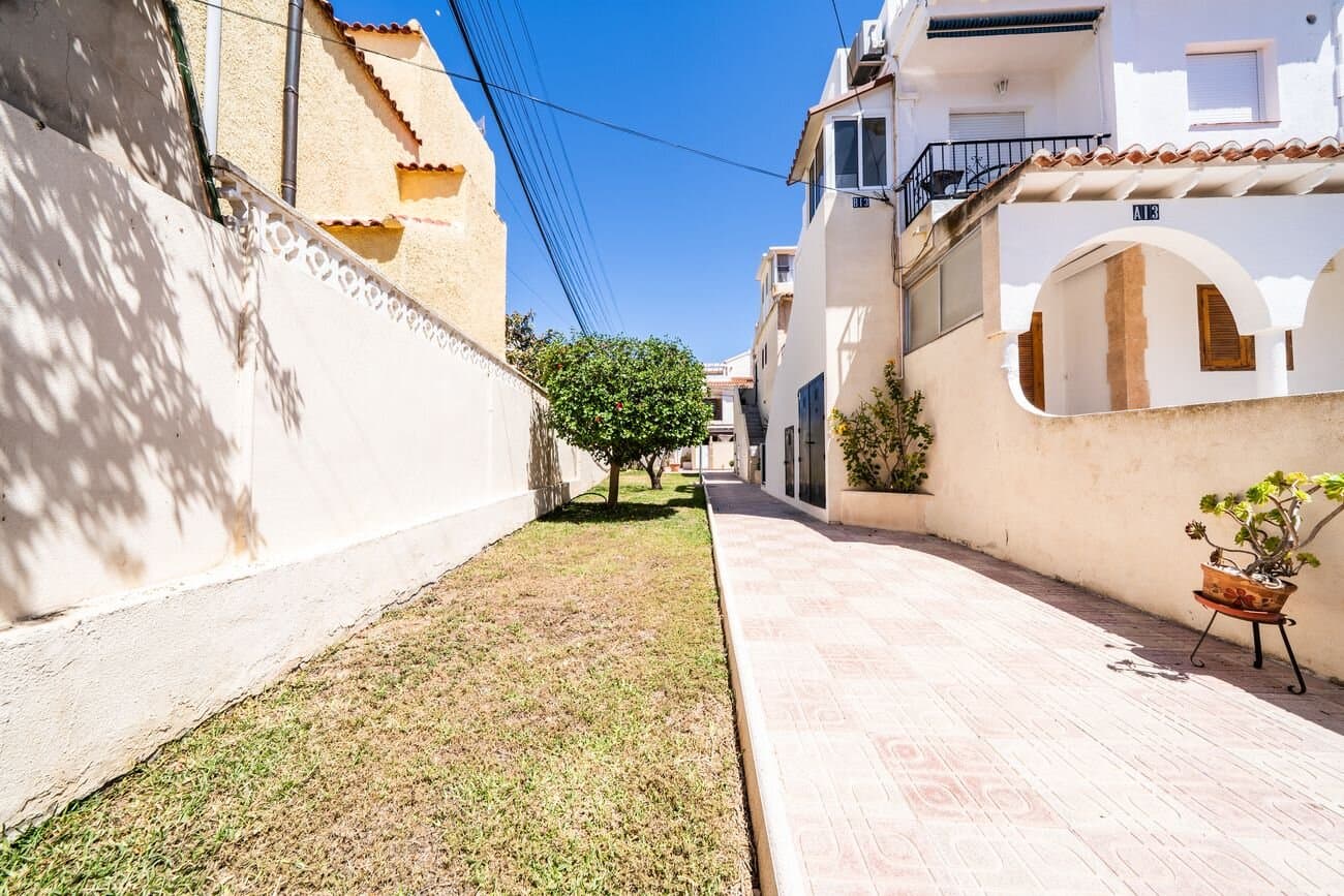 Apartamento de 1 Dormitorios en Centro, Torrevieja - 11