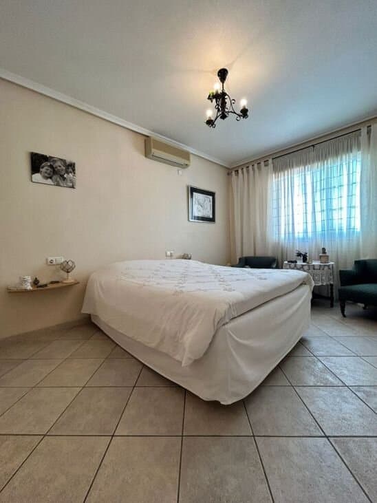 3-Bedroom Villa in Centro, Torrevieja - 22