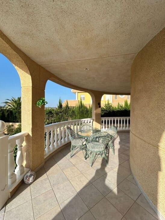 3-Bedroom Villa in Centro, Torrevieja - 24