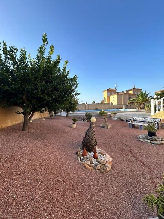 3-Bedroom Villa in Centro, Torrevieja - 32