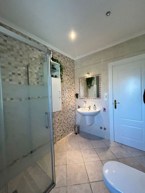 3-Bedroom Villa in Centro, Torrevieja - 6
