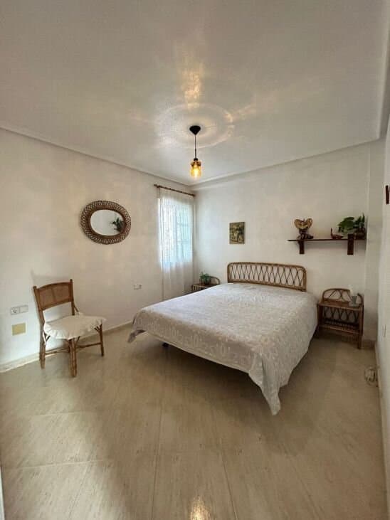 3-Bedroom Villa in Centro, Torrevieja - 8
