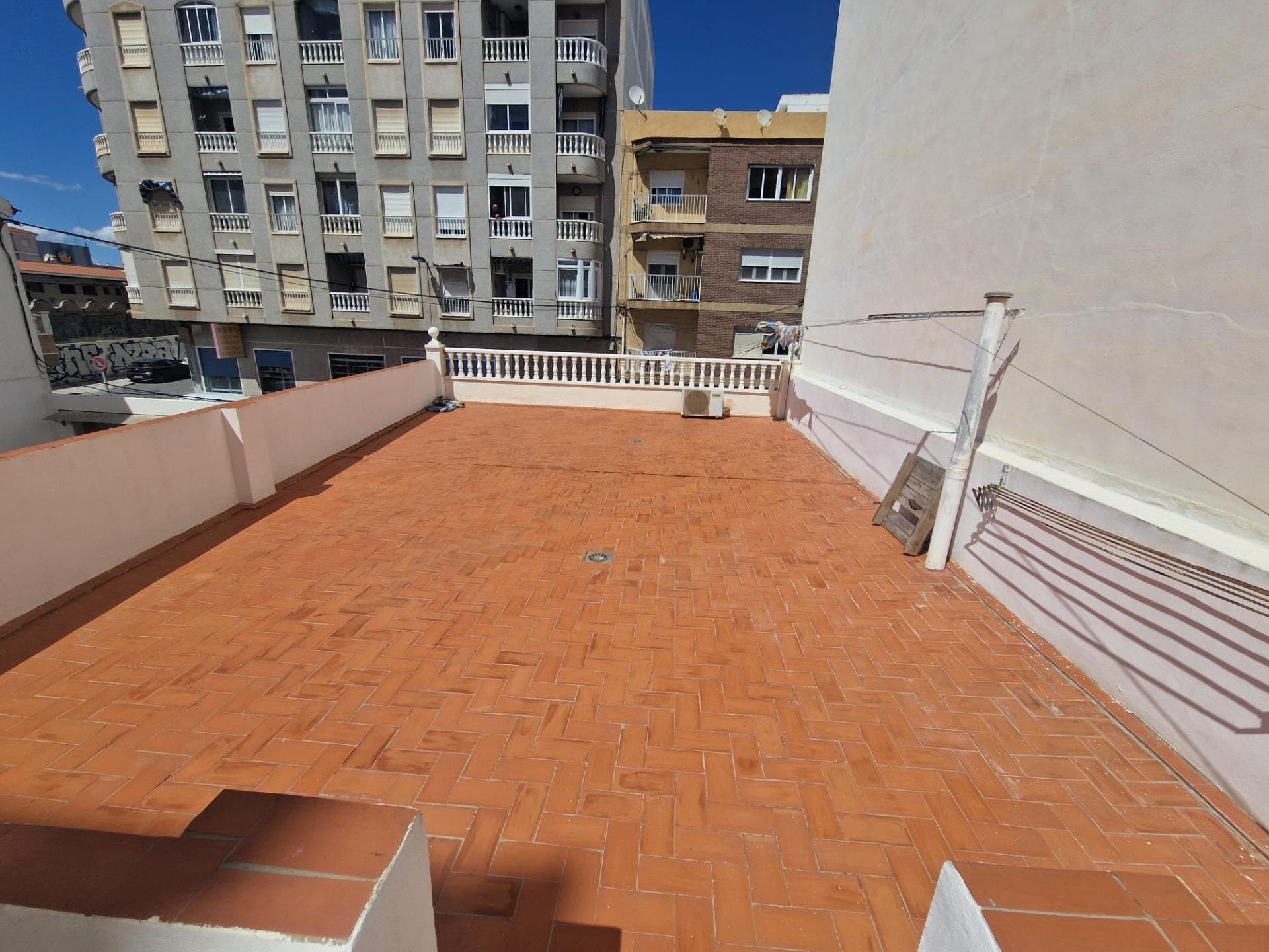 4-Bedroom House in Torrevieja, Torrevieja - 19