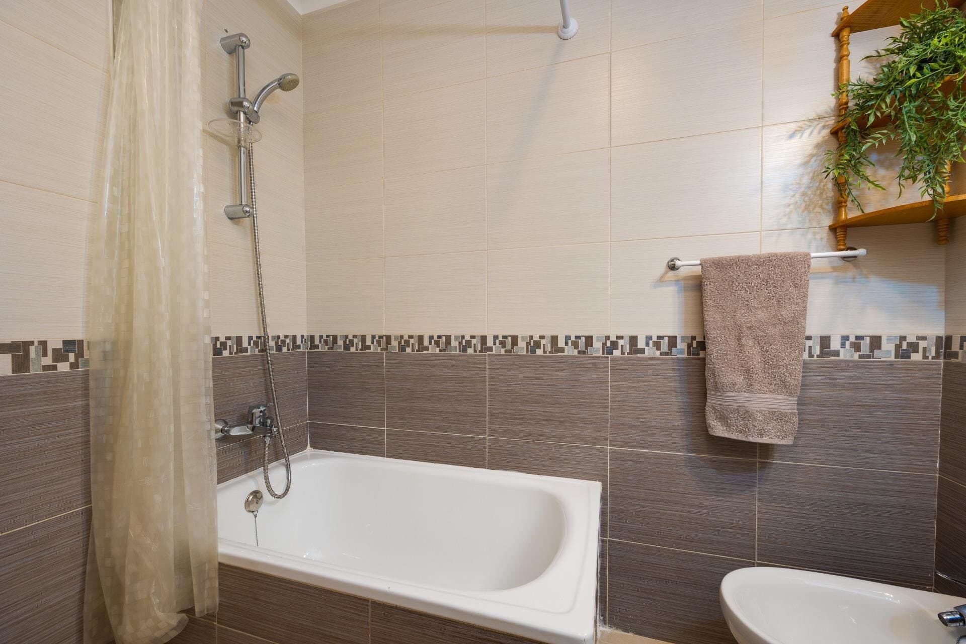 1-Bedroom Penthouse in Torrevieja - 25