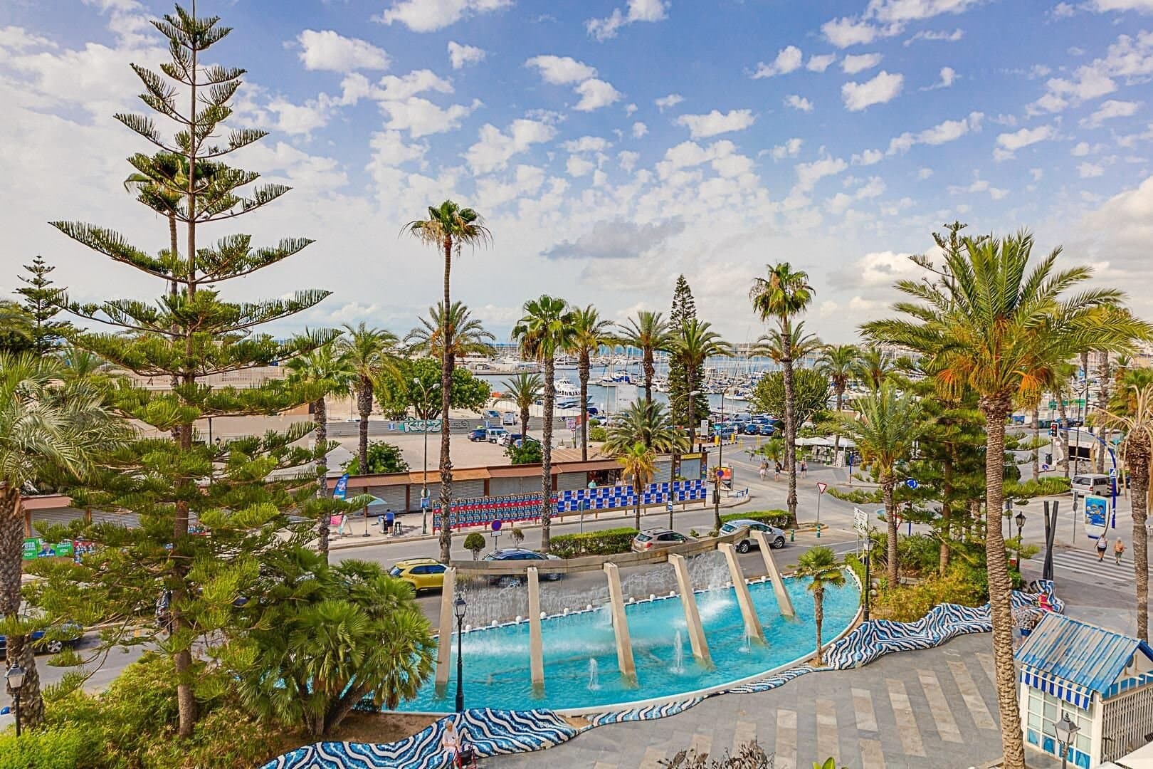 1-Bedroom Penthouse in Torrevieja - 42