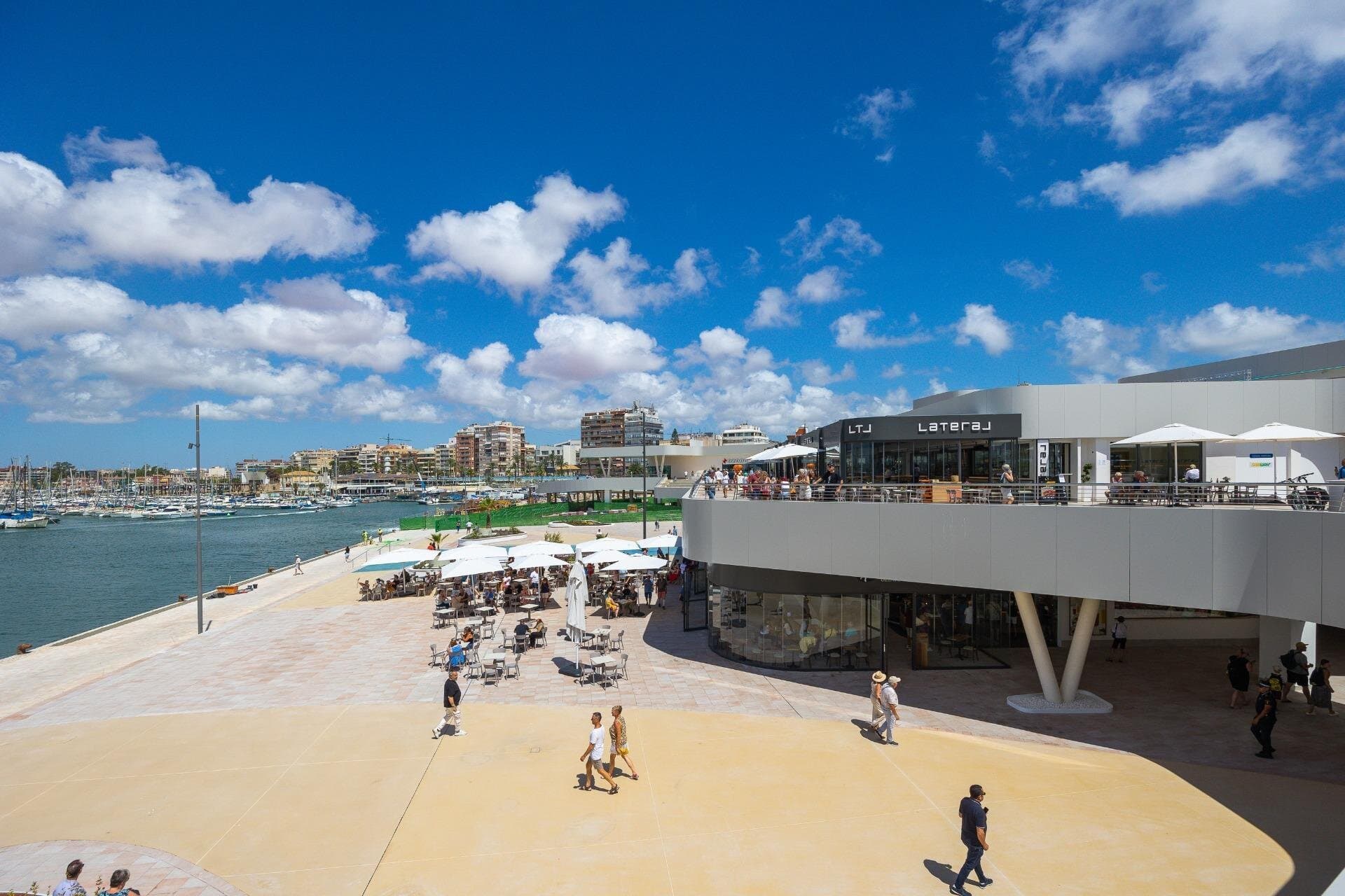 1-Bedroom Penthouse in Torrevieja - 48