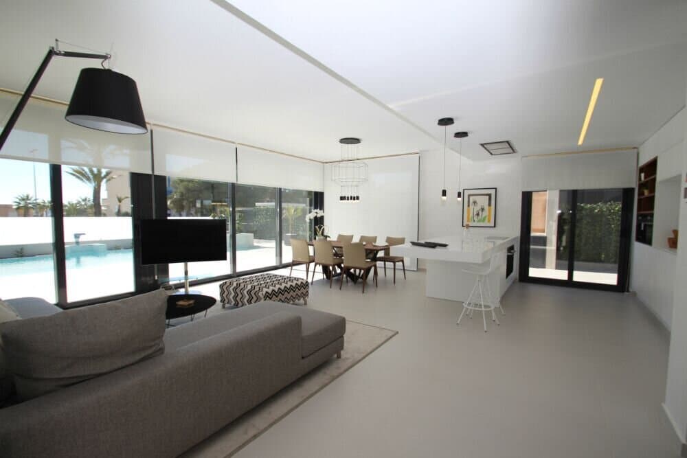 4-Bedroom Villa in San Miguel de Salinas - 5