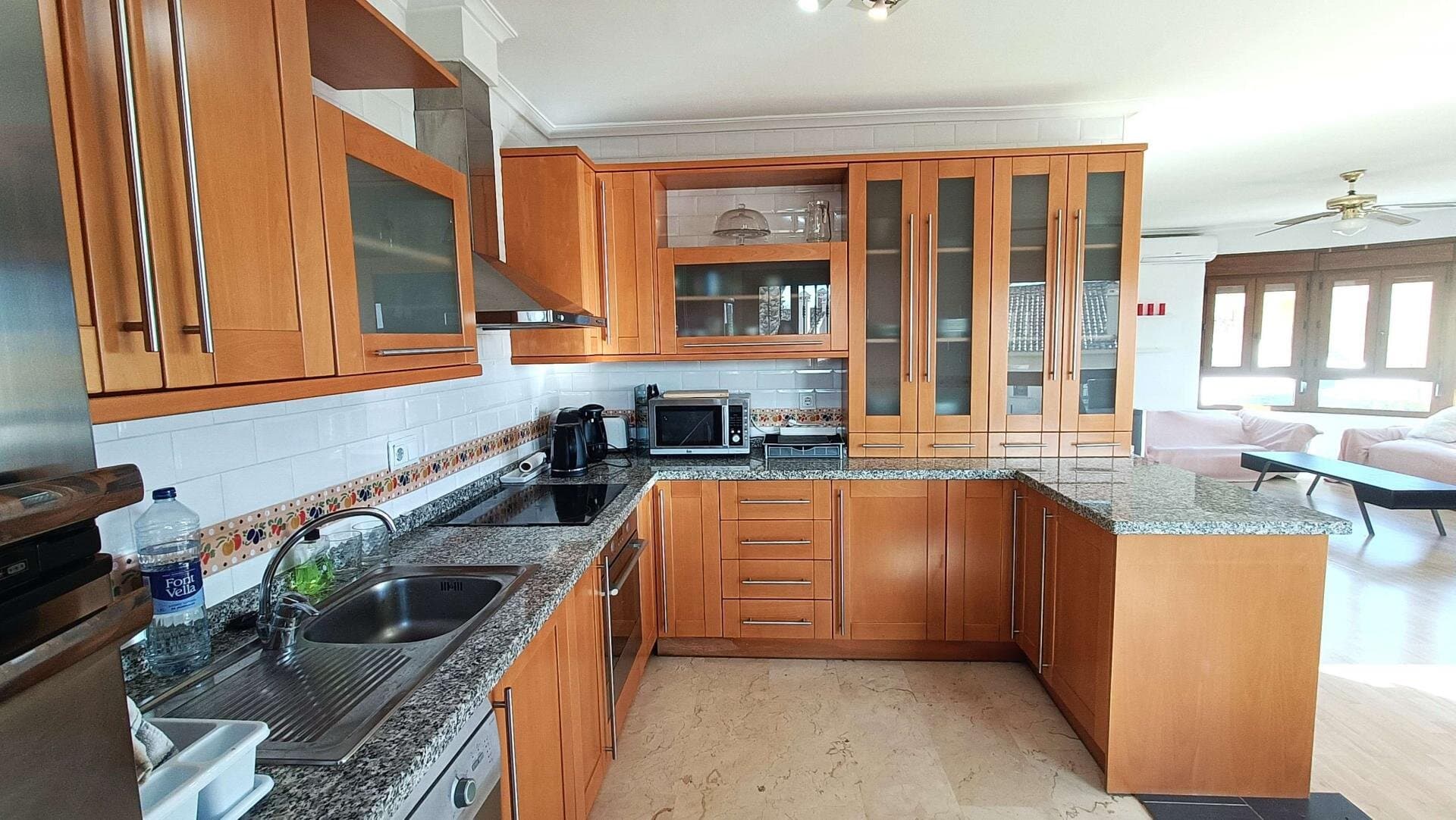 3-Bedroom Villa in Comunidad Valenciana, Algorfa - 12
