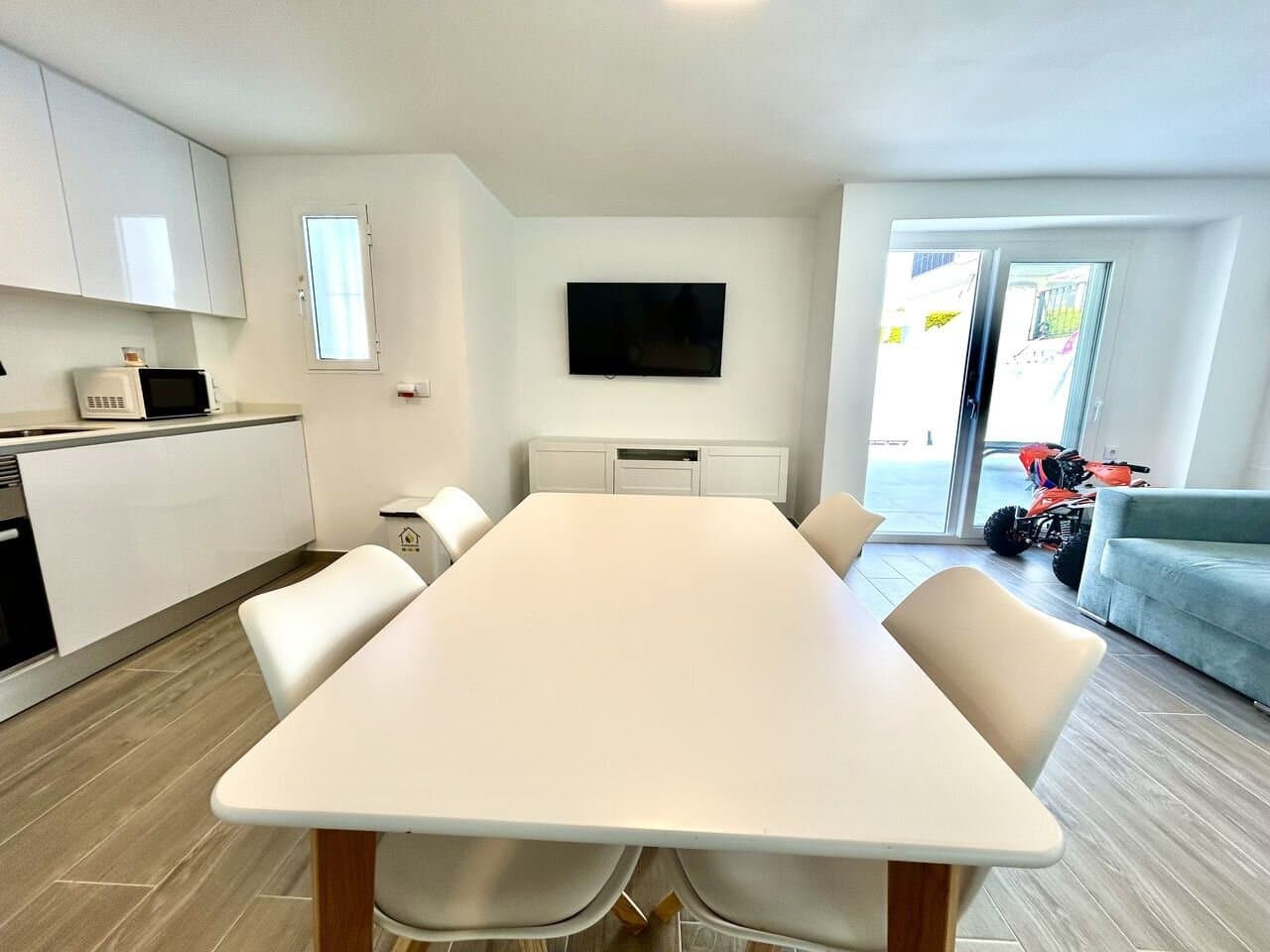 5-Bedroom Villa in Villamartin, Orihuela Costa - 33